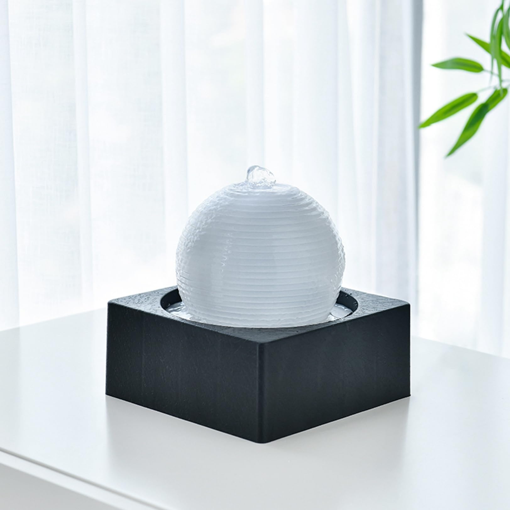 Amazon.co.jp: 屋内噴水 卓上噴水 風水グッズ 置物 水晶玉