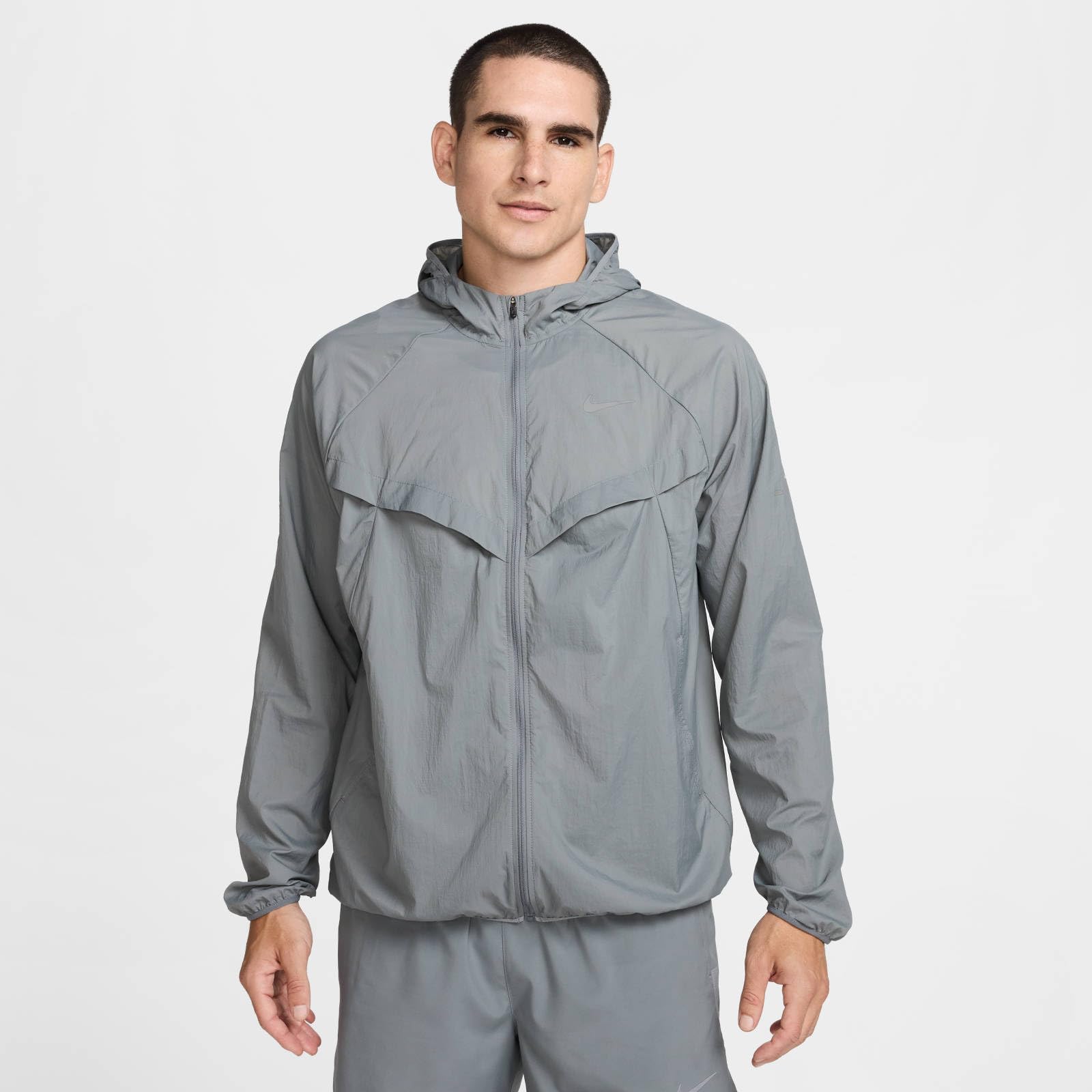 NIKE Kurtka do biegania Mężczyźni Nike Stride Uv-laufjacke Mit Dri-fit-technologie (Herren)