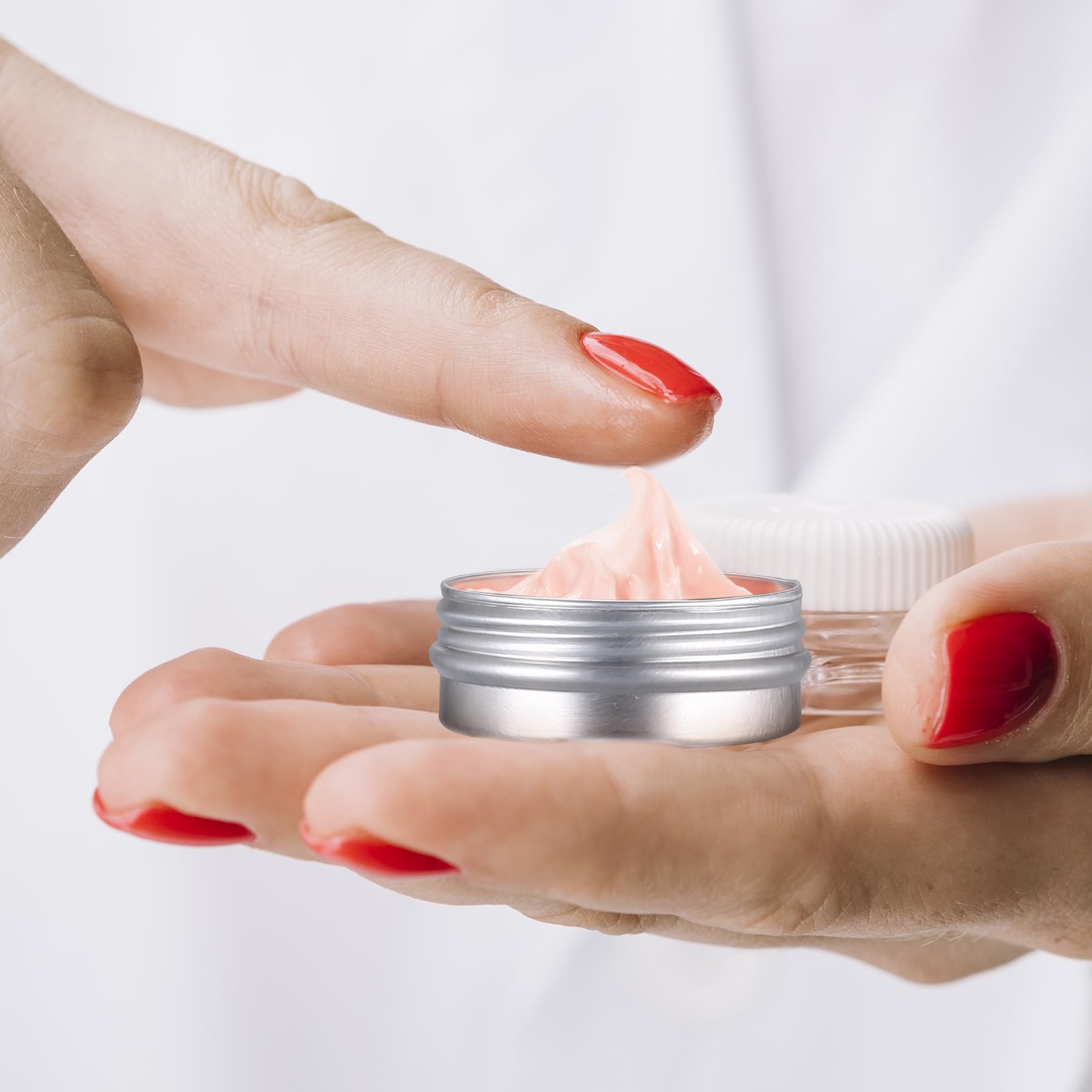 22 Pcs Pots en Aluminium, 15ml Pot de Creme Vide, Petite Boite Metallique Ronde, Pots de Contenants Cosmétiques Vides pour Baume à Lèvres, Lotion, Crèmes, avec 24 étiquettes, 6 Grattoirs