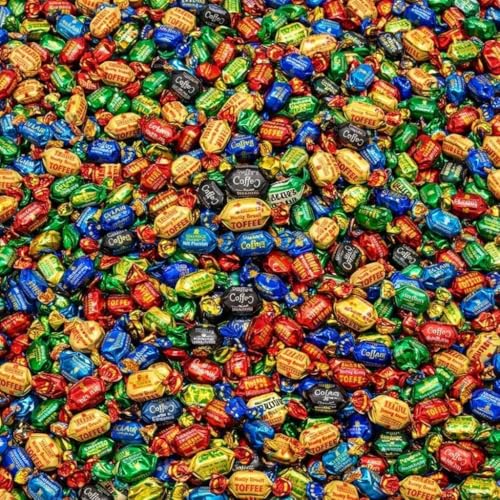 GROBITS - Assorted Toffee 500g Soft Chewy Traditional British Sweet Bulk Bag for Sharing Parties Gifts & Nostalgic Treats