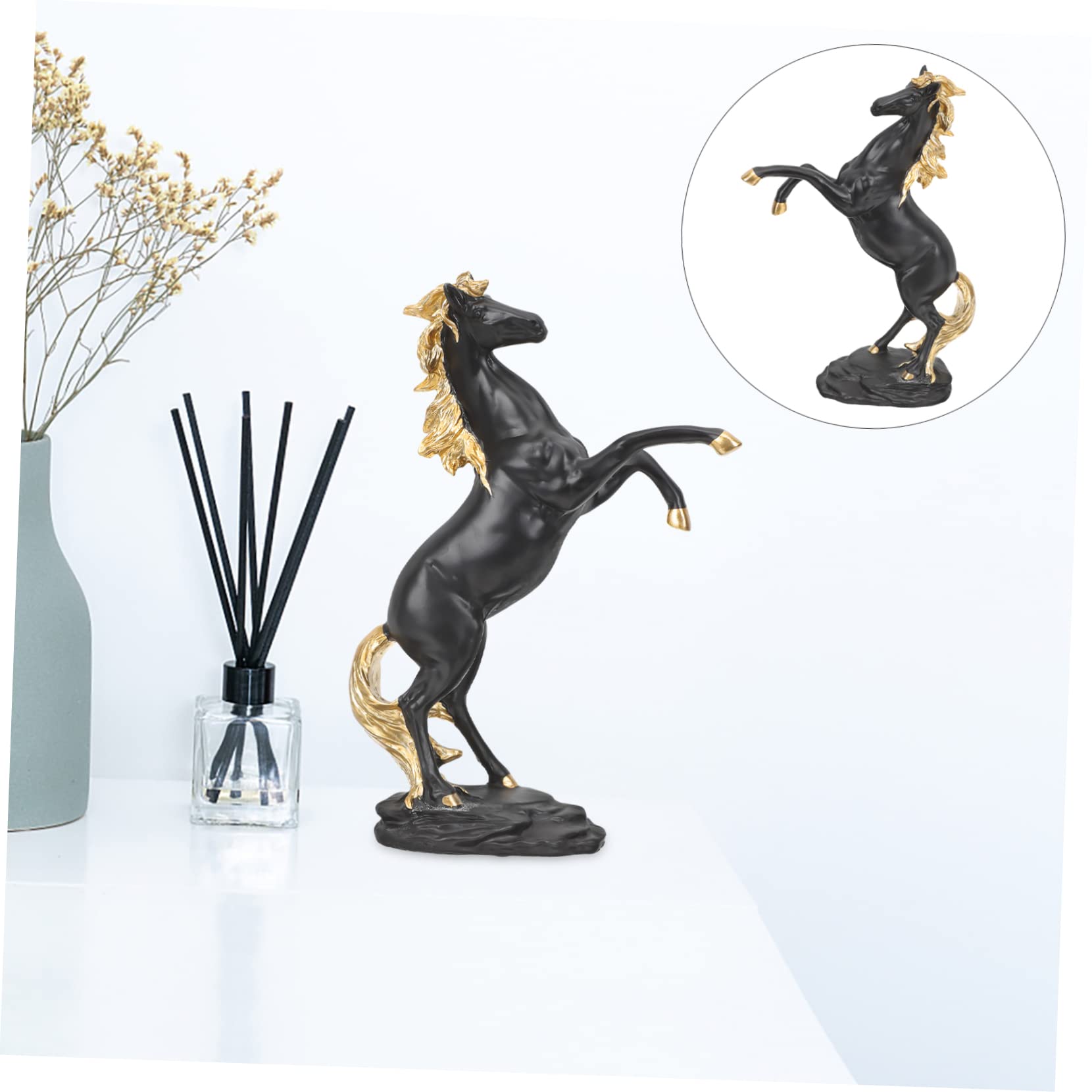 Amazon.co.jp: Homoyoyo 立馬の装飾 馬の置物 樹脂製の馬の彫刻 家用