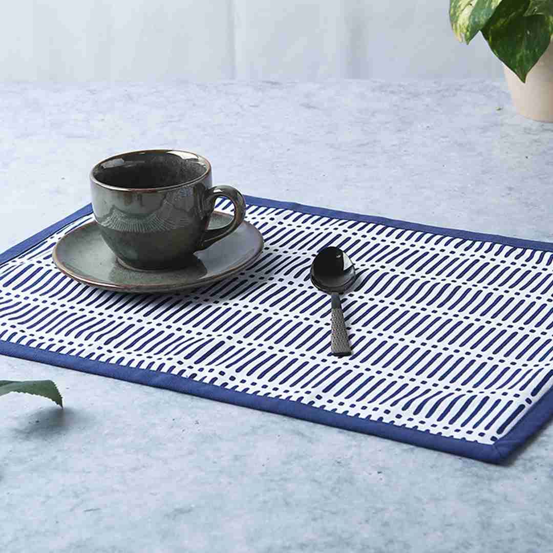 Wonderchef Como Table Mats - Blue, Set of 6 - Image 3 thumbnail
