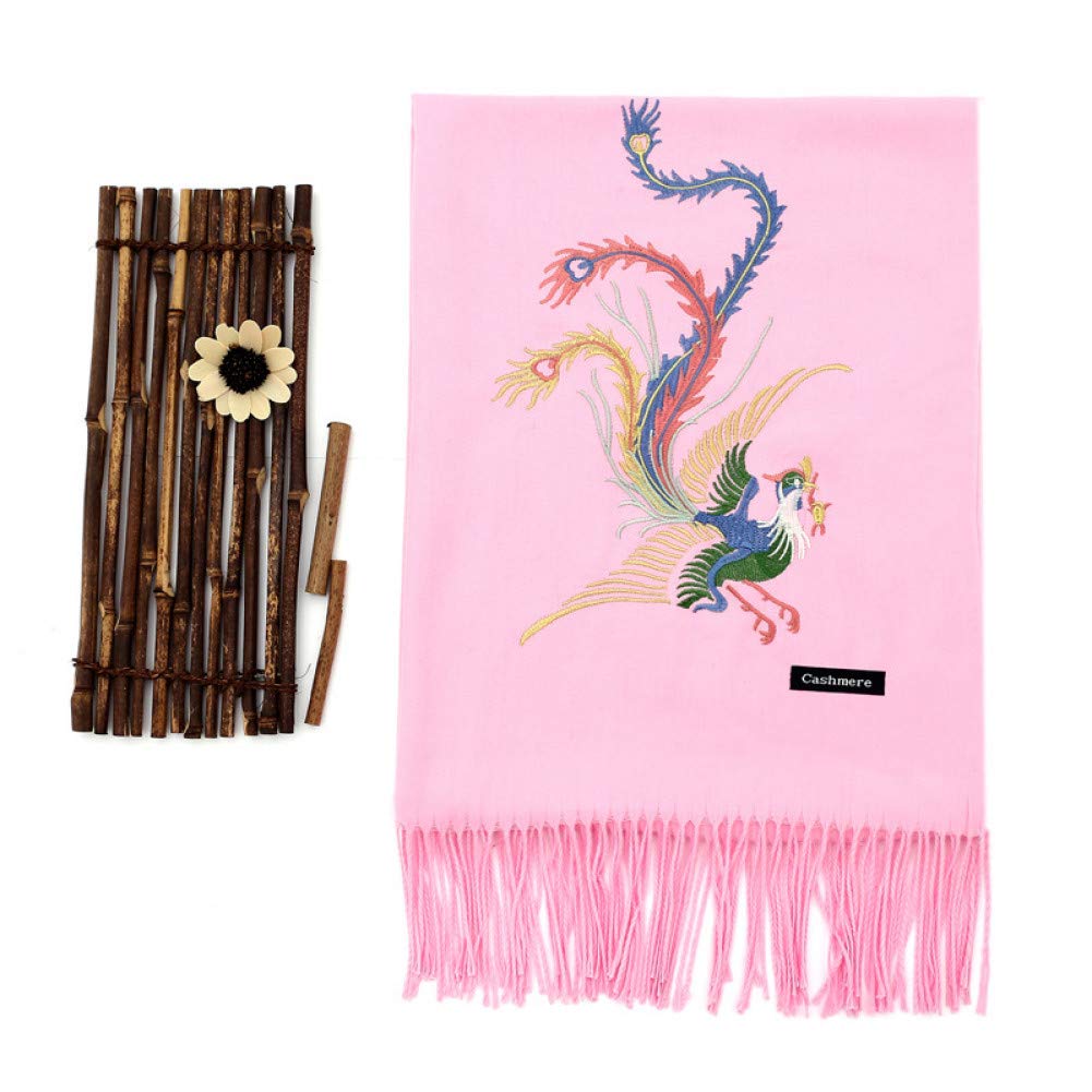 Foulards dames à broderies florales le cadeau parfait pour réchauffer vos proches