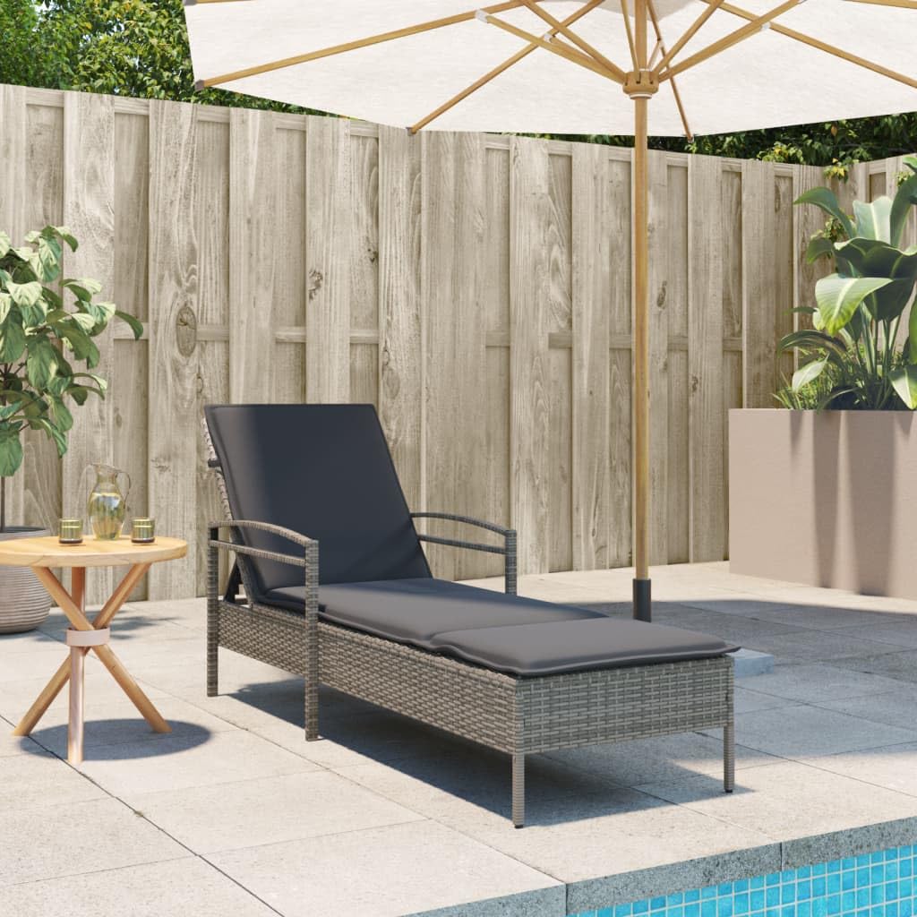 Polirattan Leżak ogrodowy z poduszką szary 63x200x81 cm regulowane oparcie 3 poziomów składany tarasowy z podłokietnikami PE rattan stal malowana proszkowo leżak zewnętrzny wygodny balkonu na basen