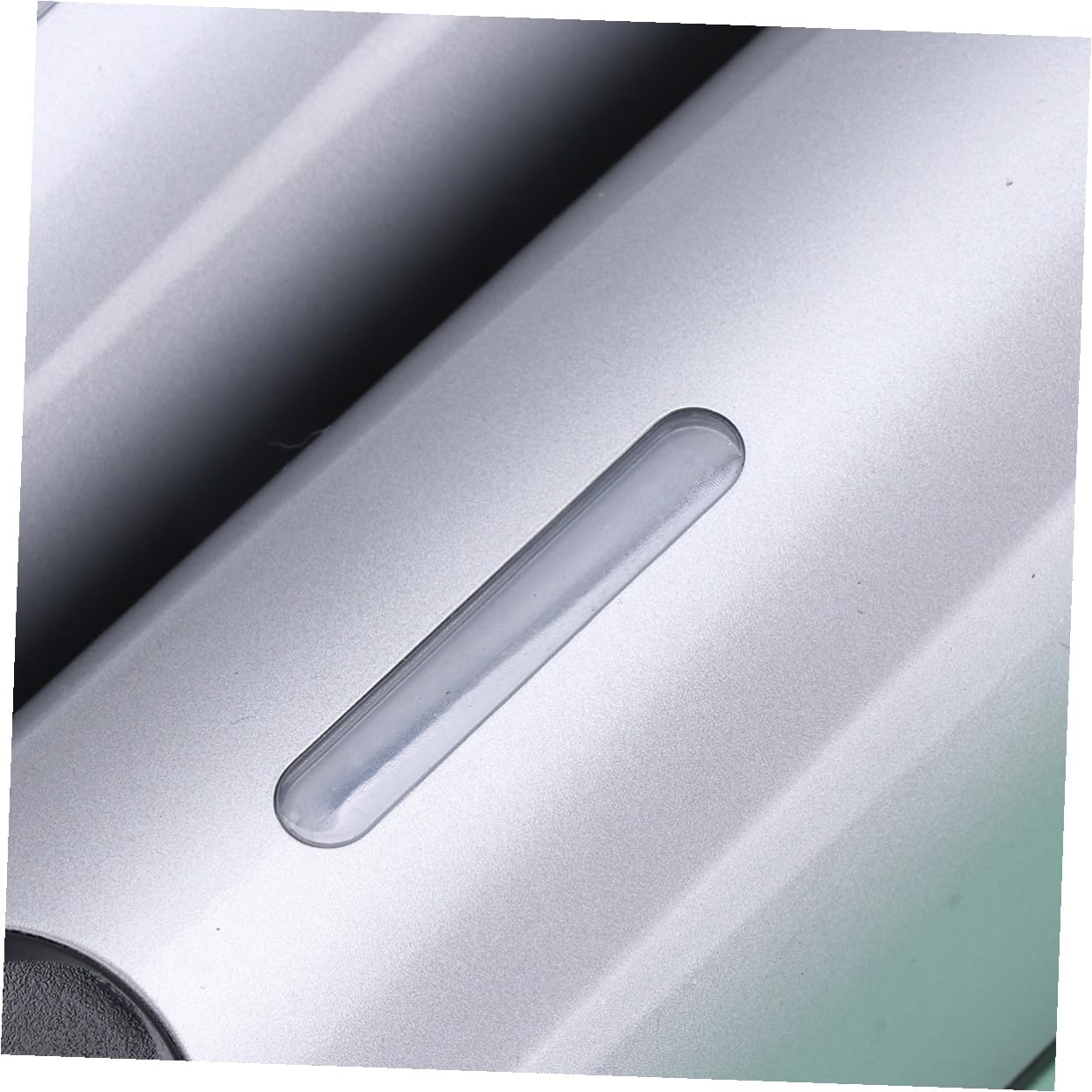 Dispensador de Jabón Triple de Pared Plata Metal y Plástico