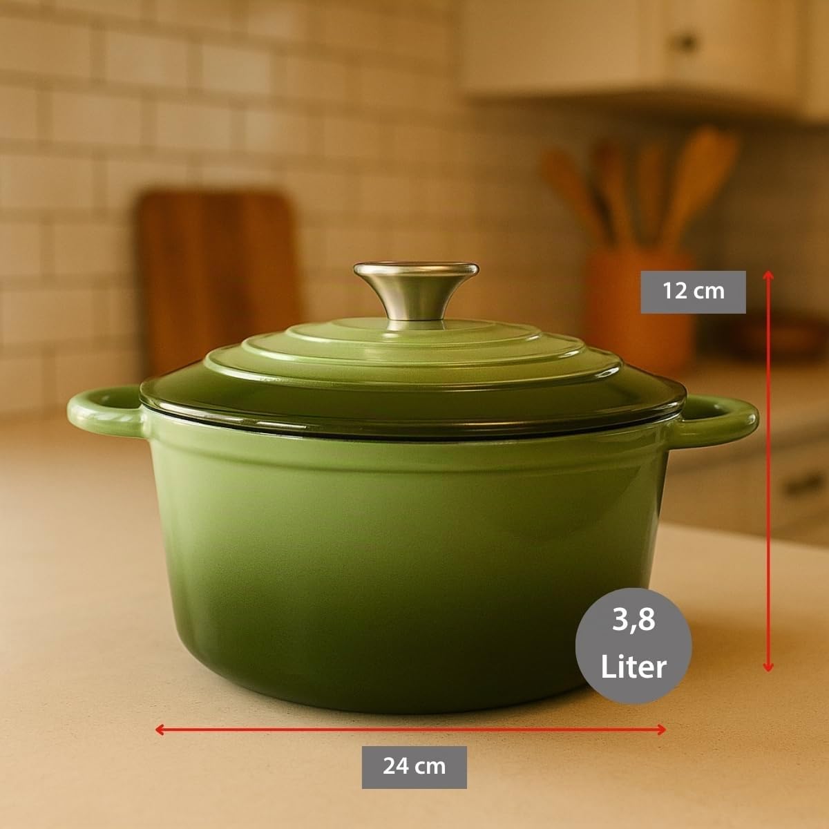 alpina Dutch Oven – Gusseisen Topf Induktion 3,8 L Ø 24 cm - Schmortopf mit Deckel – Gusseisen Bräter Spülmaschinenfest - für Alle Wärmequellen - Grün