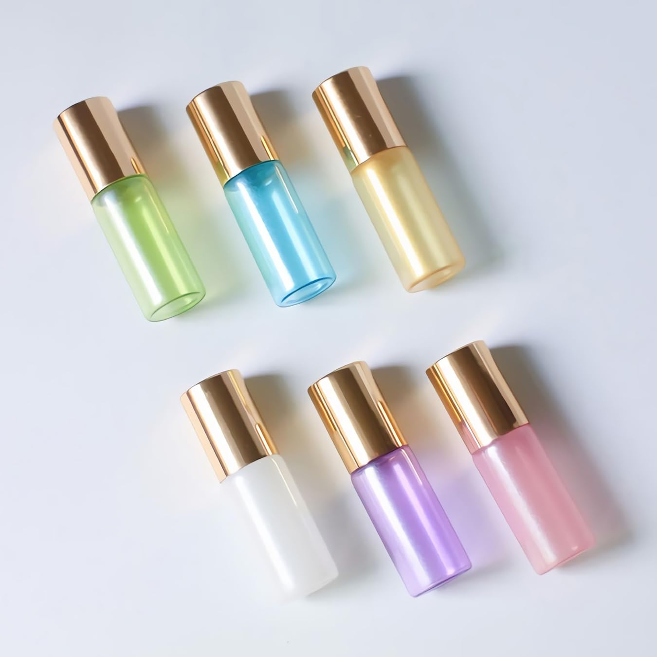 48 Pezzi Viola Bottiglia da 5 ml Roll On Vuoto Portatile Oli Essenziali Bottiglie in Vetro Per Profumi, Liquidi, Oli Essenziali