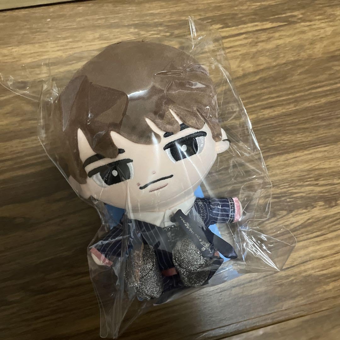 Amazon.co.jp: 渡辺翔太 BIGぬいぐるみver すのチル SnowMan WORLD