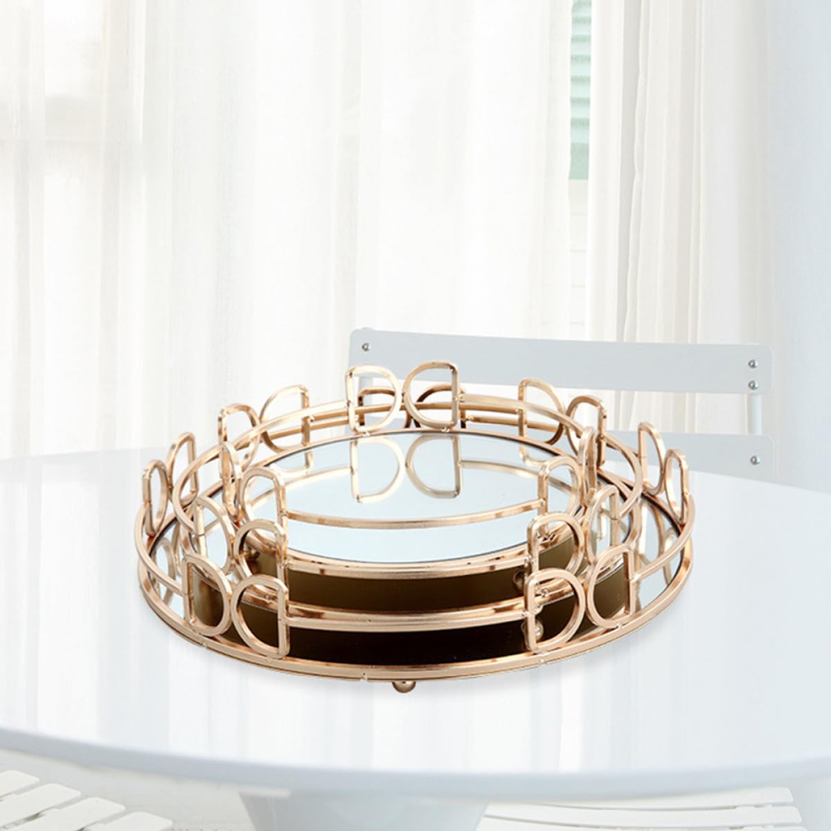 Bandeja Decorativa Dorada Espejo para Guardar Cosméticos y Joyas, Metal Resistente, Diseño Moderno para Uso en Baño y Hogar