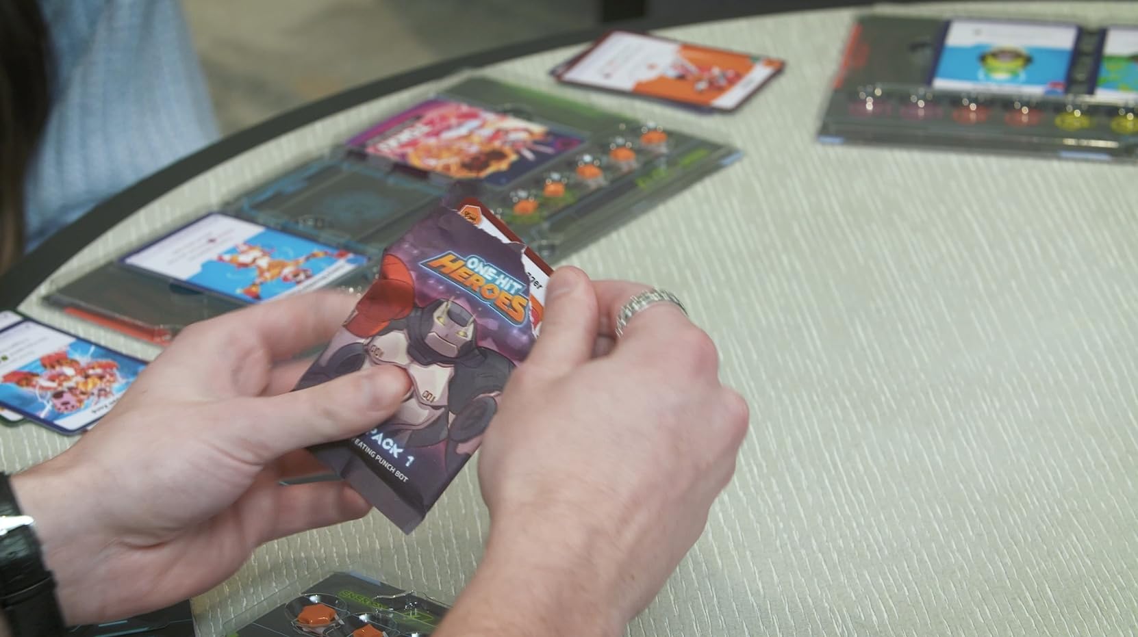 Wiggles 3D One-Hit Heroes | Kooperatives Boss Battle Kartenspiel Tense 1-HP Combat | Deck Builder Strategie | ab 10 Jahren | 1–4 Spieler