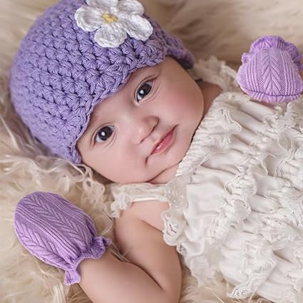 Box Bébé Abonnement Coffret Naissance Bébé Mimuselina - Essentiels Nouveau-né | Cadeau Fille Garçon Bavoir Bandana Bébé