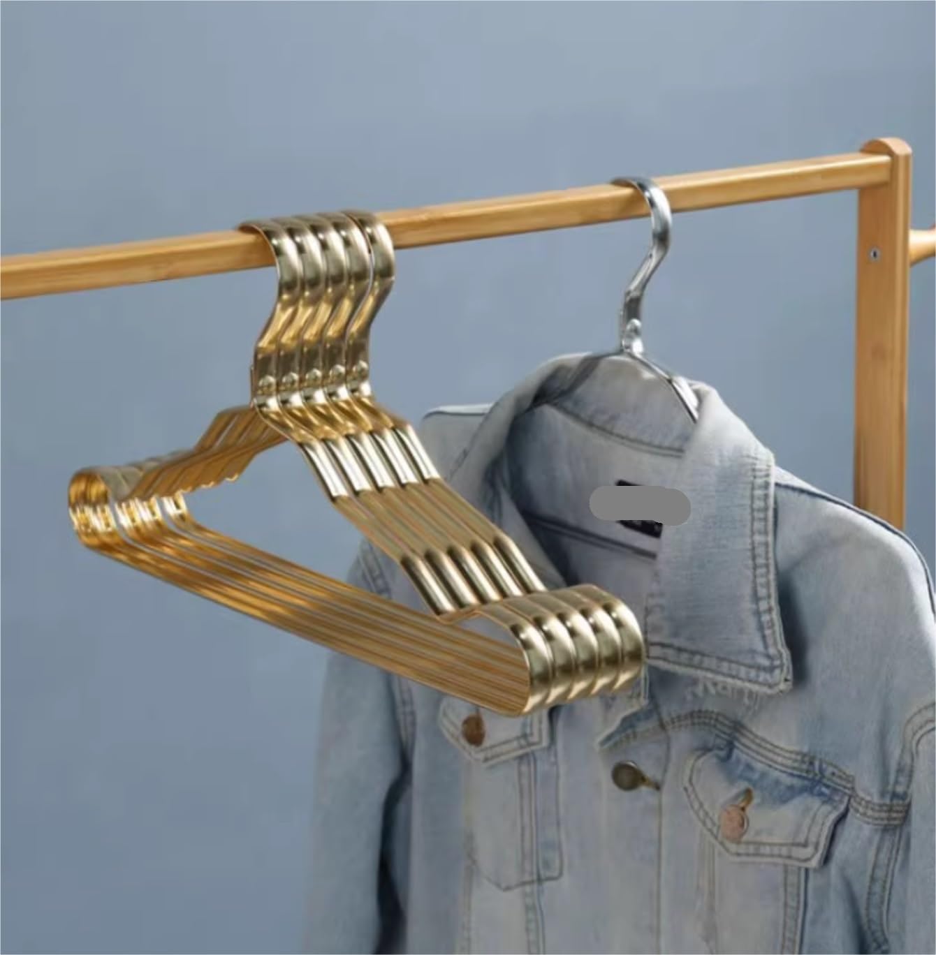 Cintres pour Adultes, en Alliage D'Aluminium Épais, Séchoirs À Vêtements Antidérapants, sans Couture, pour T-Shirts, Armoires, Rails pour Porte-Manteaux,Purple-10pcs