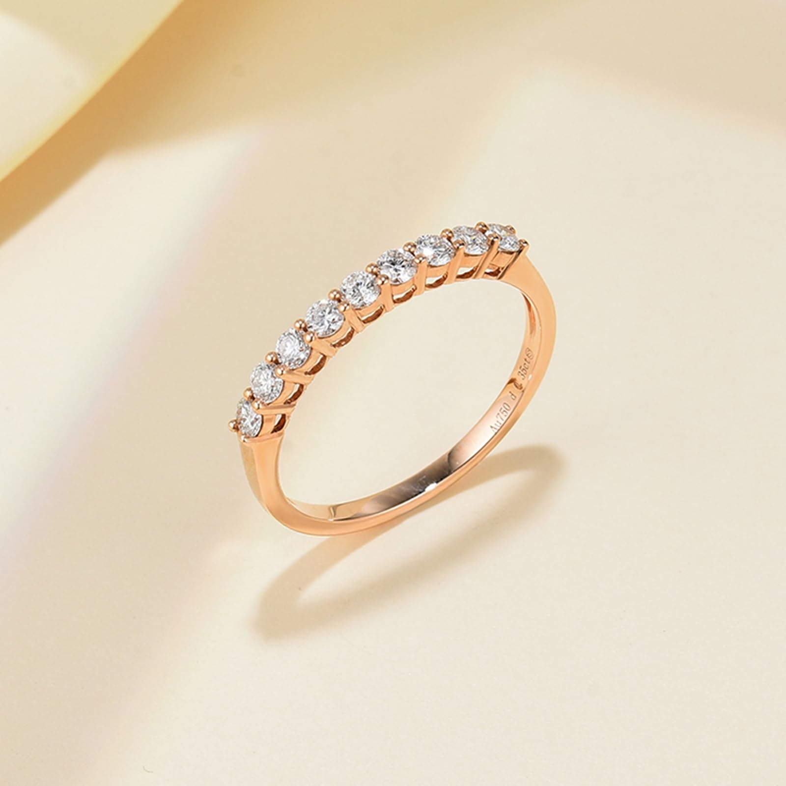 Weißgold Ring Damen 750 Elegantes Reihendesign mit rundem Diamanten, Goldring Damen Echtgold für Sie Größe 47 (15.0)-65 (20.7)| 9K 14K 18K Weißgold | Trendiger Modeschmuck für Valentinstag