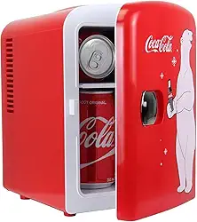Koolatron Mini Geladeira Coca Cola Polar Bear 4 Litros, Vermelha, Compacta, Portátil, Ideal para Lanches e Bebidas