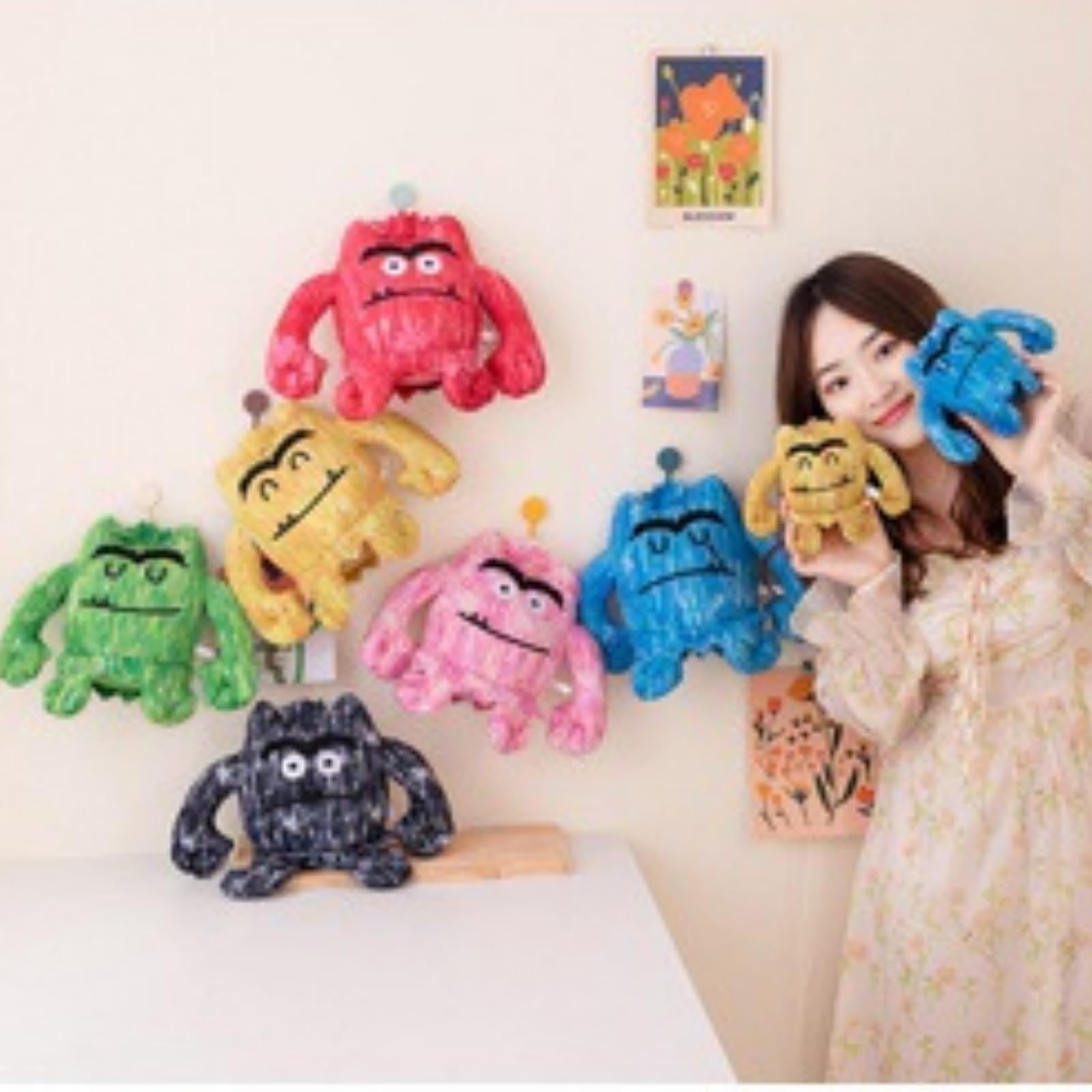 Amazon.co.jp: [Hushan] カラー モンスター ぬいぐるみ 20cm*15cm 様々