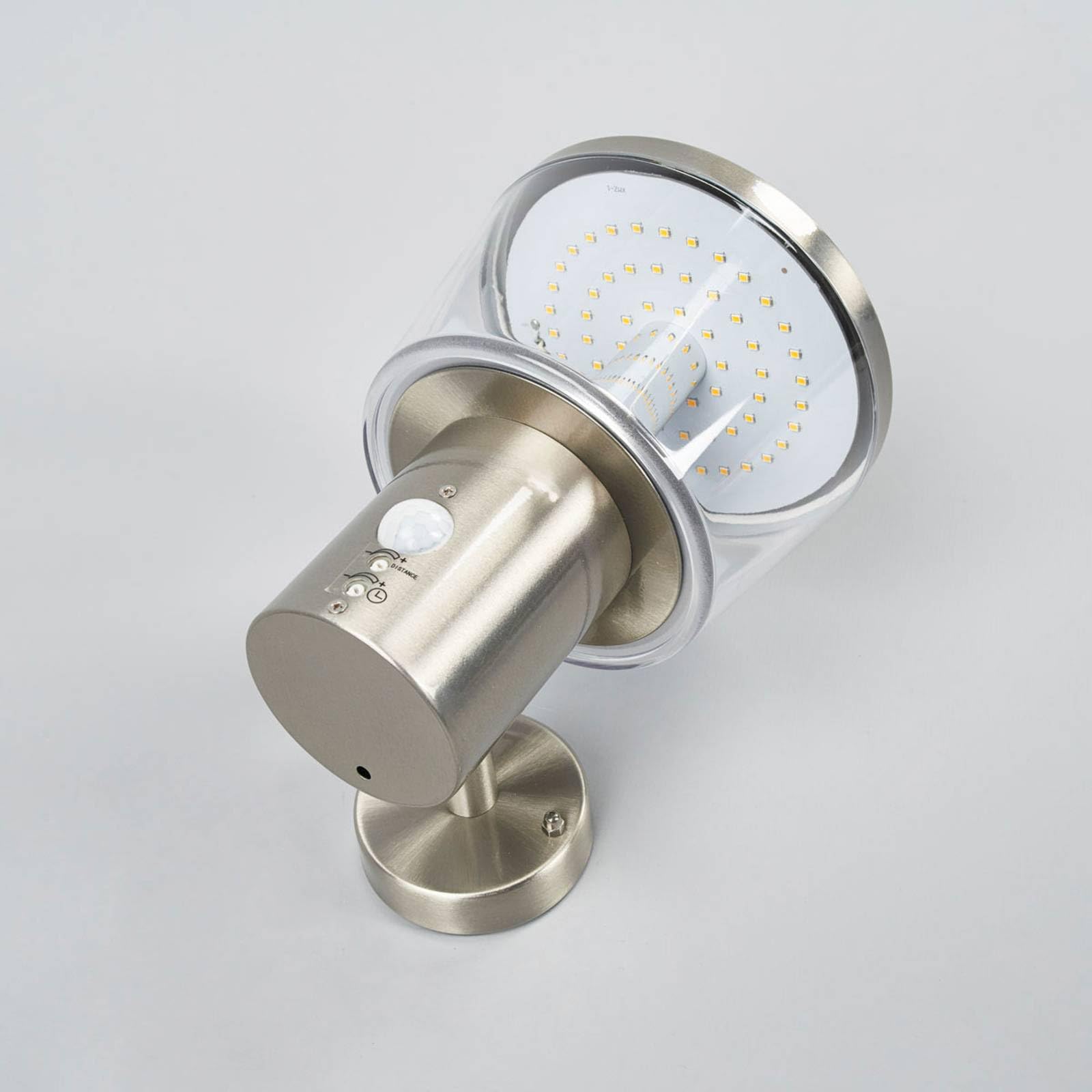Lindby Edelstahl LED Wandlampe aussen mit Bewegungsmelder, Außenleuchte spritzwassergeschützt IP44 8,1W warmweiß (3.000K)