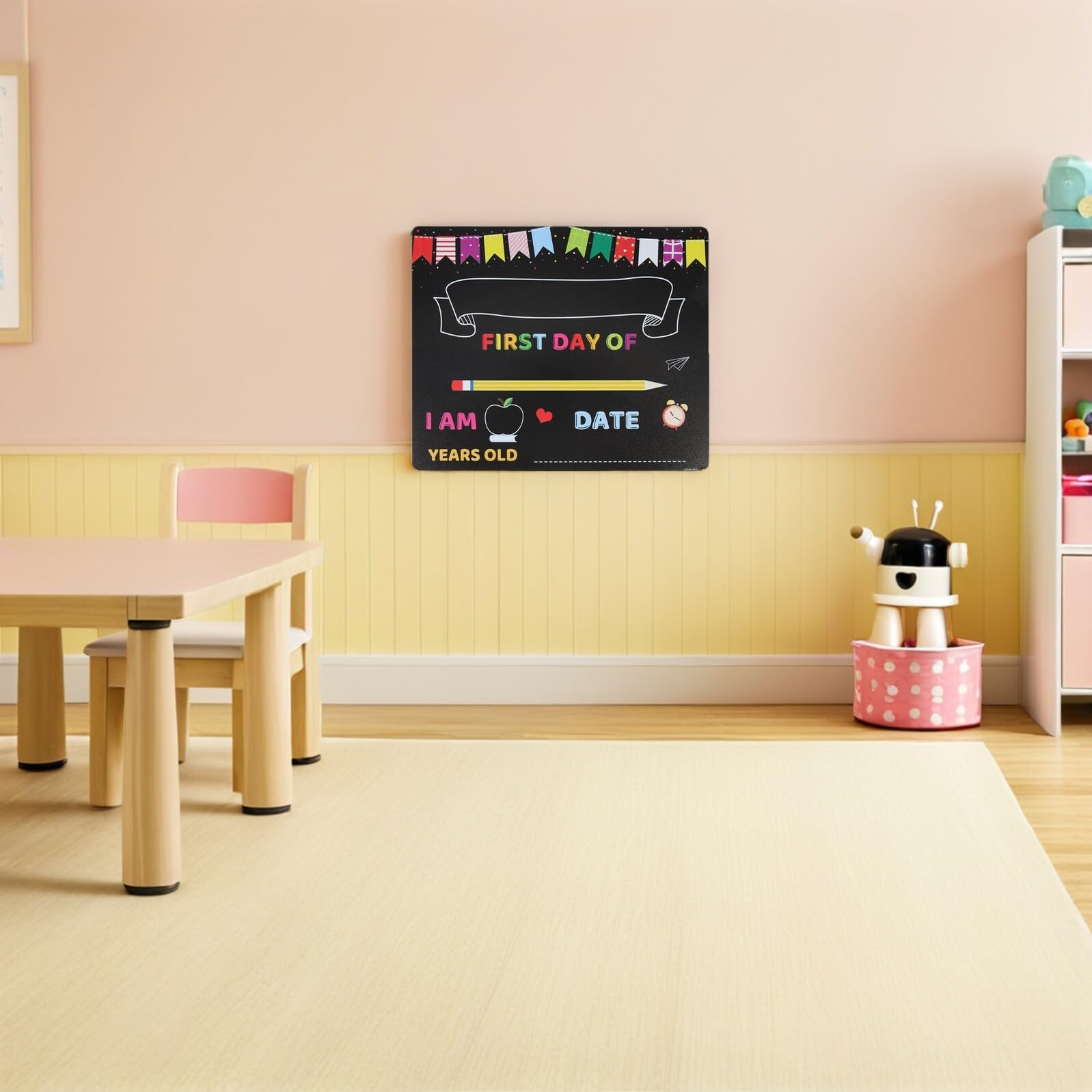 Lot de 2 Tableaux Noirs Réutilisables Rentrée Scolaire Surface Effaçable Lisse Format Compact Portable Panneau Souvenir pour Premier et Dernier Jour de Maternelle Accessoire