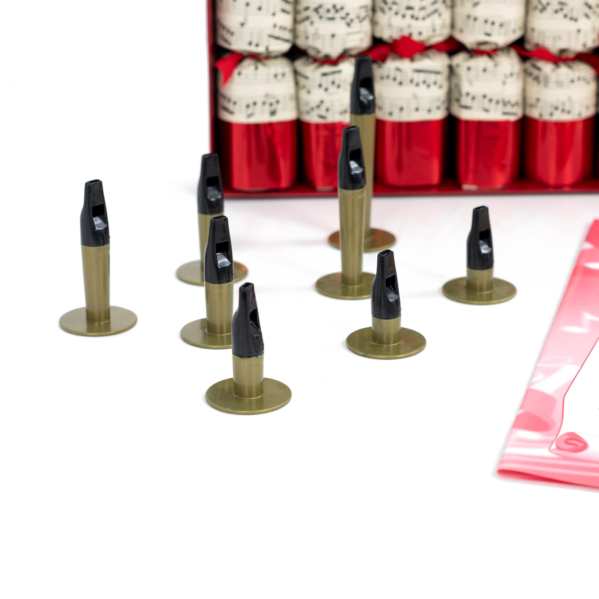 Red Christmas Crackers With Whistles Box of 8: Crackers : Amazon