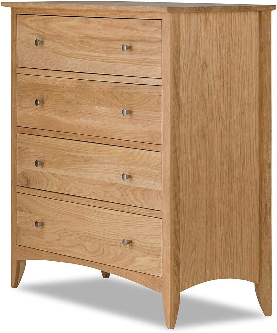 Edward Hopper oak chest of drawers. 4 drawer chest with deep drawers