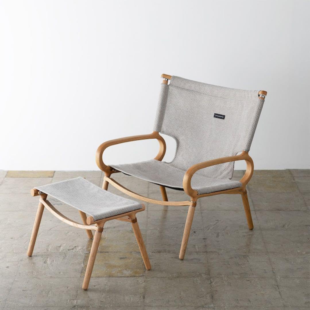 【未使用品】IKIKI サイドスツール オーク×ベージュ 未使用品】 IKIKI サイドスツール オーク×ベージュ IKIKI サイド