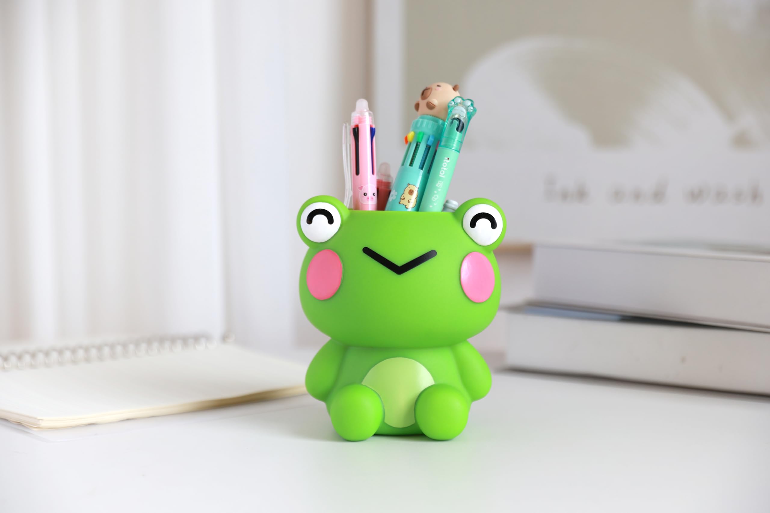 I-TOTAL - 3D Pen Holder - Kawaii Style Desk Organizer for Pens and Accessories, Gift Idea (FROGGY) - Image 4