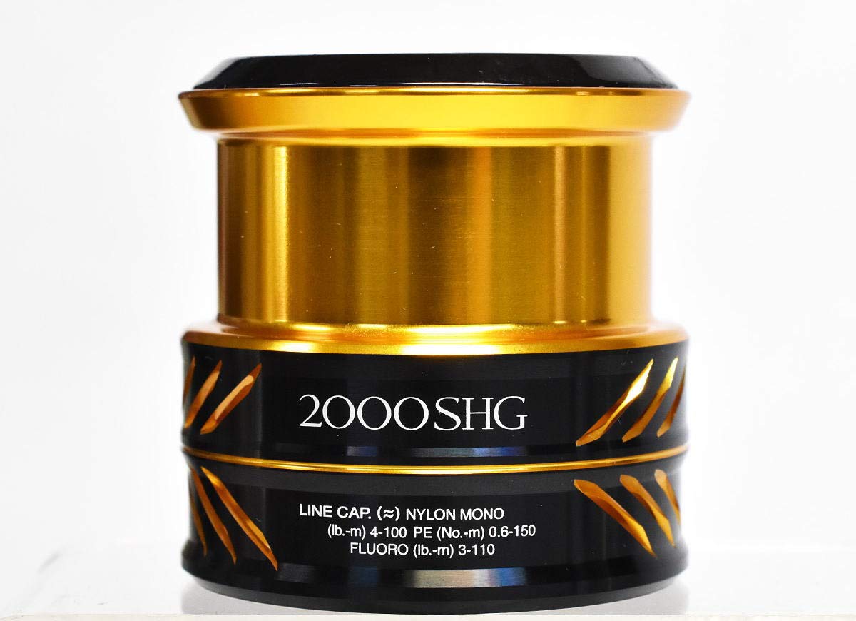 シマノ　17　ソアレCl4+ C2000SSPG　純正替えスプール付き シマノ 17 ソアレCl4+ C2000SSPG 純正替えスプール付き ソアレ