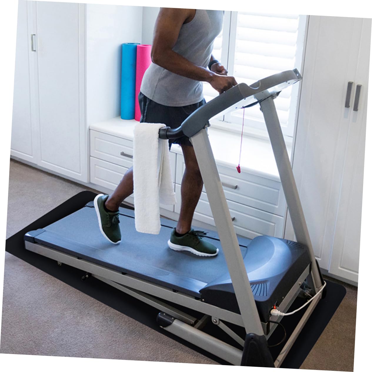 Workout Journal Log Book: Beast Mode Engaged. Strength and Fitness Progress tracker: Perfect for Strength Training, Bodybuilding, and Fitness Enthusiasts