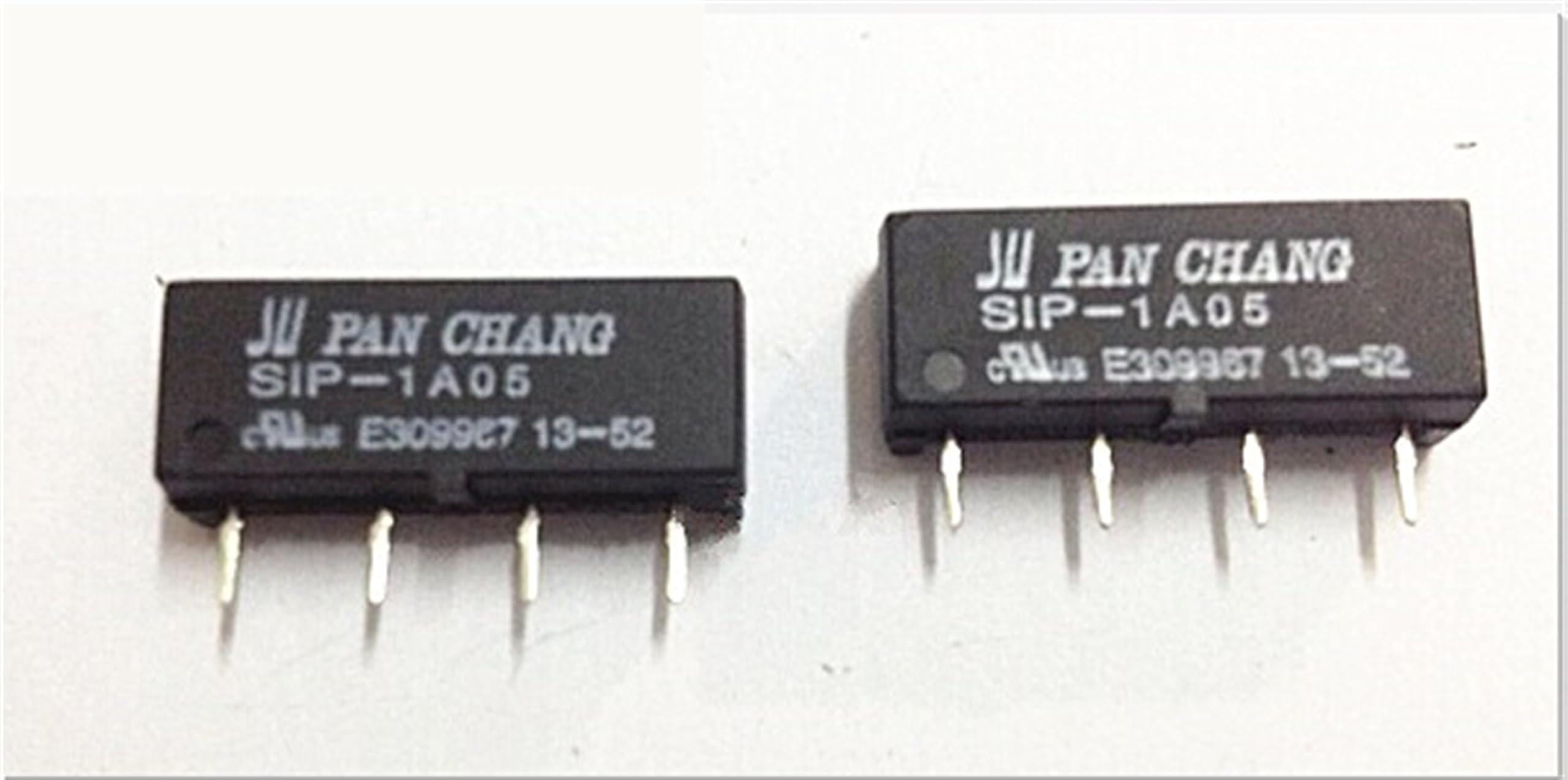 Relais SIP-1A05 5VDC commutateur DIP4 composant pour circuit imprimé