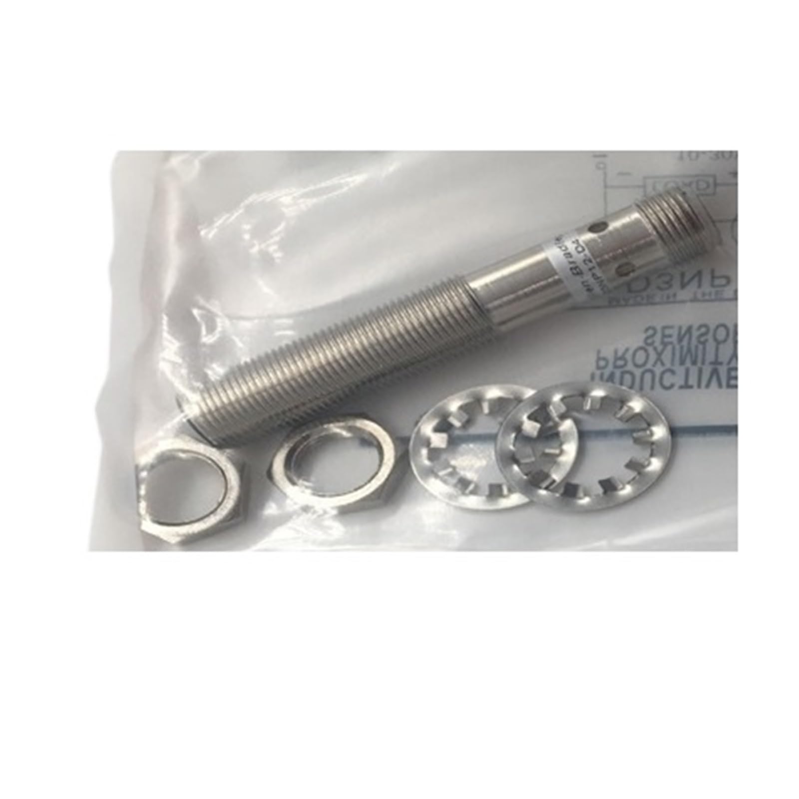 Sensor cilíndrico 871C-MM2NP4-E2 para evitar fallos de lectura en automatización