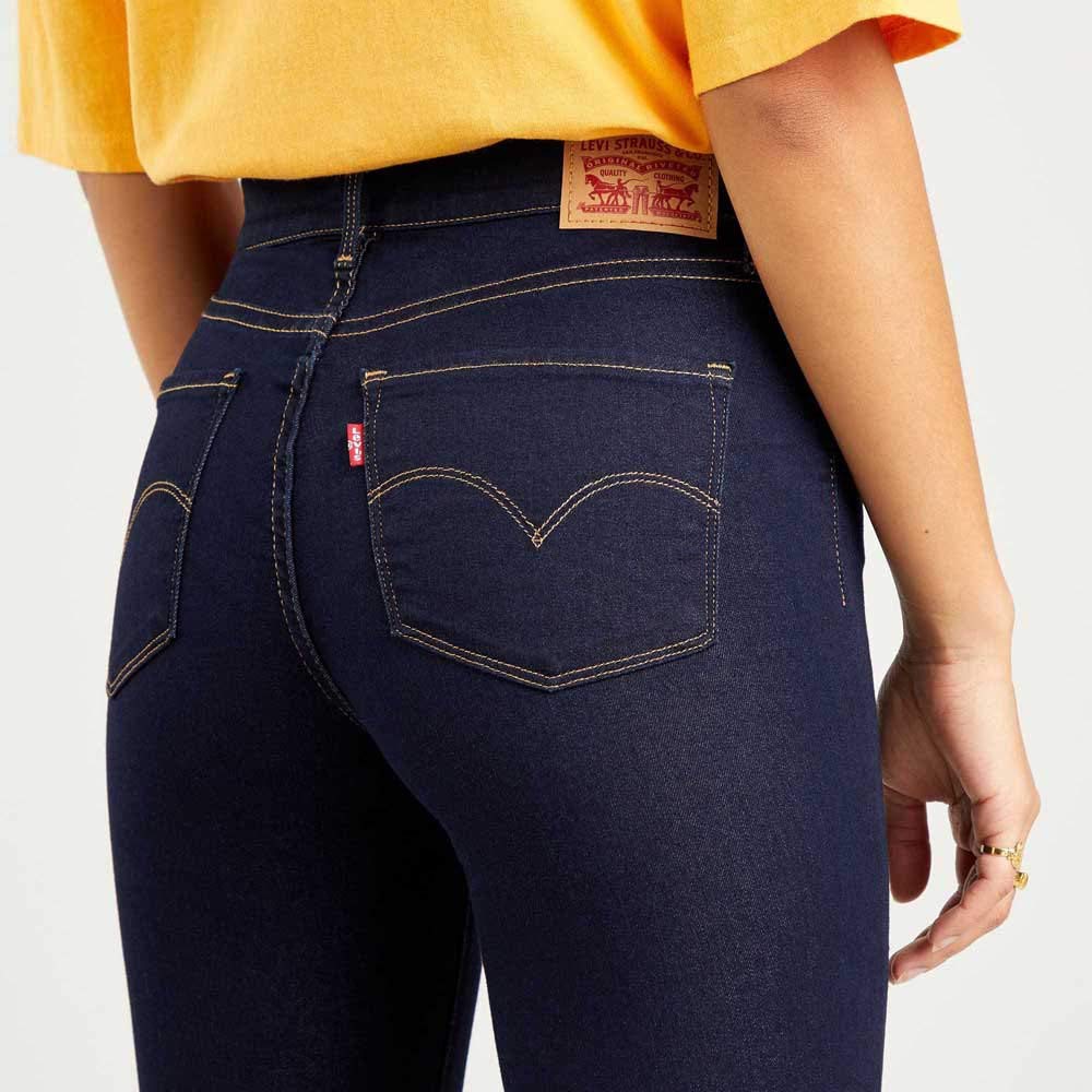 Levi's Damen Jeanshose 314 Shaping mit Stretch-Anteil, Straight Fit, Blau (Darkest Sky), W32/L30