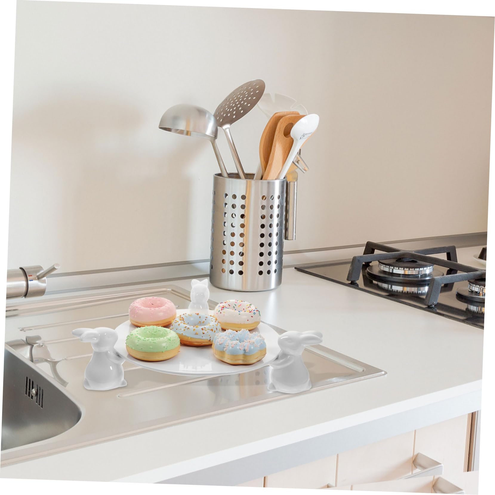 Garneck Alzata Decorativa Per Torta Pasquale in Ceramica Con Motivo 29 5 Cm Per Feste Ed Eventi