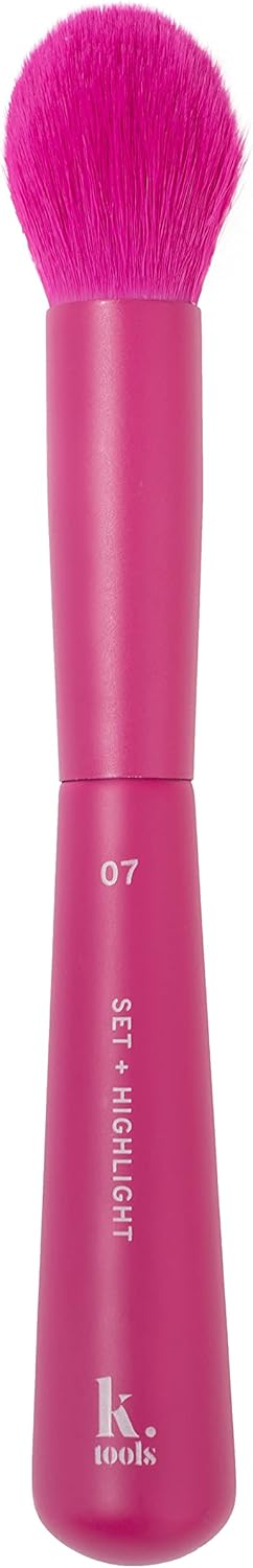 Krash Tools Brocha 07 Iluminador Y Sellado / Setting And Highlighter, color Rosa