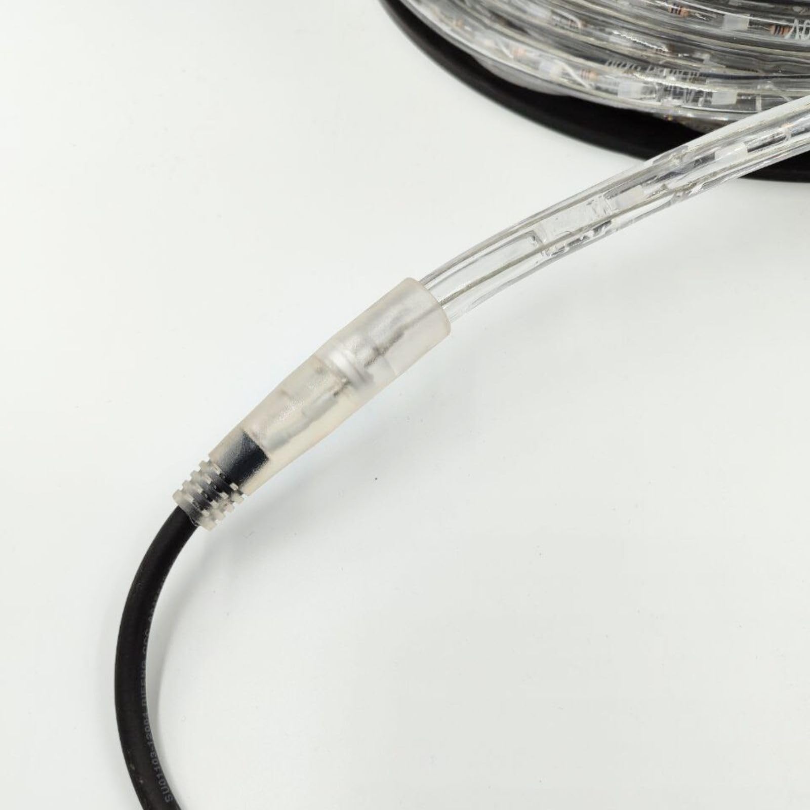 Luccika LED-Lichterschlauch 50 m, transparentes PVC, 36 LEDs/M, IP67 innen und außen, zuschneidbar und verlängerbar, Touch-Steuerung, professionell für Veranstaltungen und Feiertage (RGB)