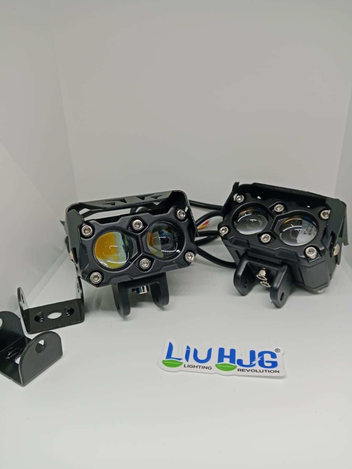 LIU HJG DOUBLE LENS 60WATTS MEGA DRIVE with white and yellow light