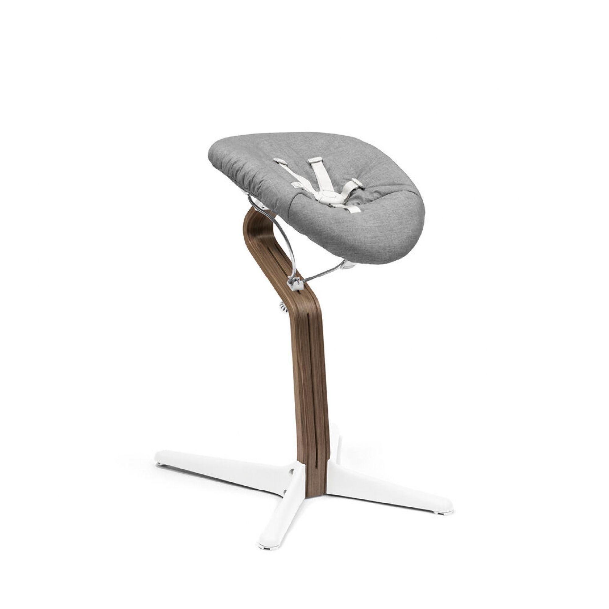 Silla Stokke Nomi Nogal, Blanco - La silla que inspira a sentarse de forma activa - Sin herramientas, ajuste fácil - Incluye un reposapiés estable y ruedas antivuelco - Soporta hasta 150 kg