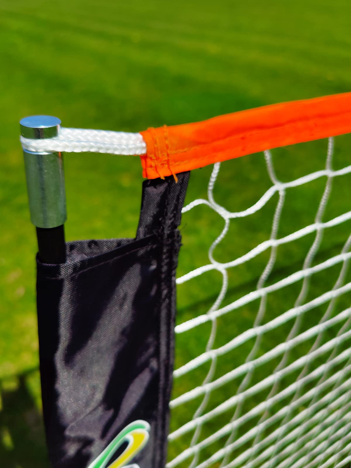 Carrington Tennisnetz in 3 m oder 6 m - Fussballtennis - Mobil - Inkl. Tragetasche - extrem Leichter Aufbau - WETTERFEST