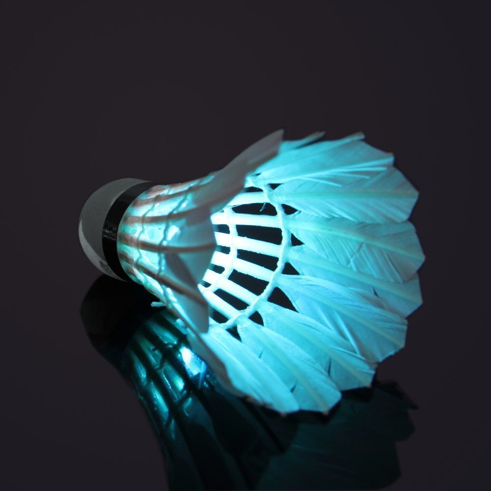 4 Pcs LED Rosso Verde Blu e Multicolori Badminton,Xrten LED Volano Luminoso Quattro Colori Adatti per Giocare a Badminton Durante la Notte