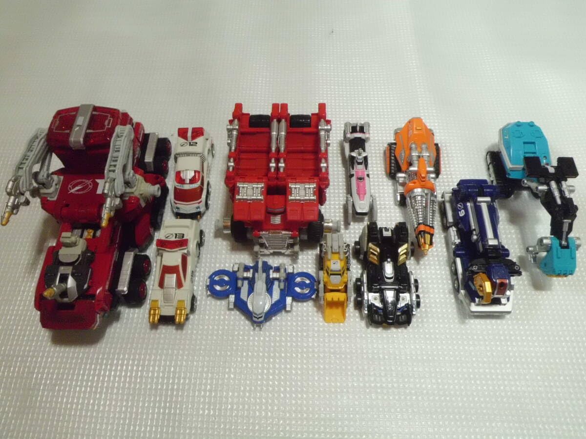 Amazon.co.jp: ボウケンジャー DX ダイボウケン サイレンビルダー