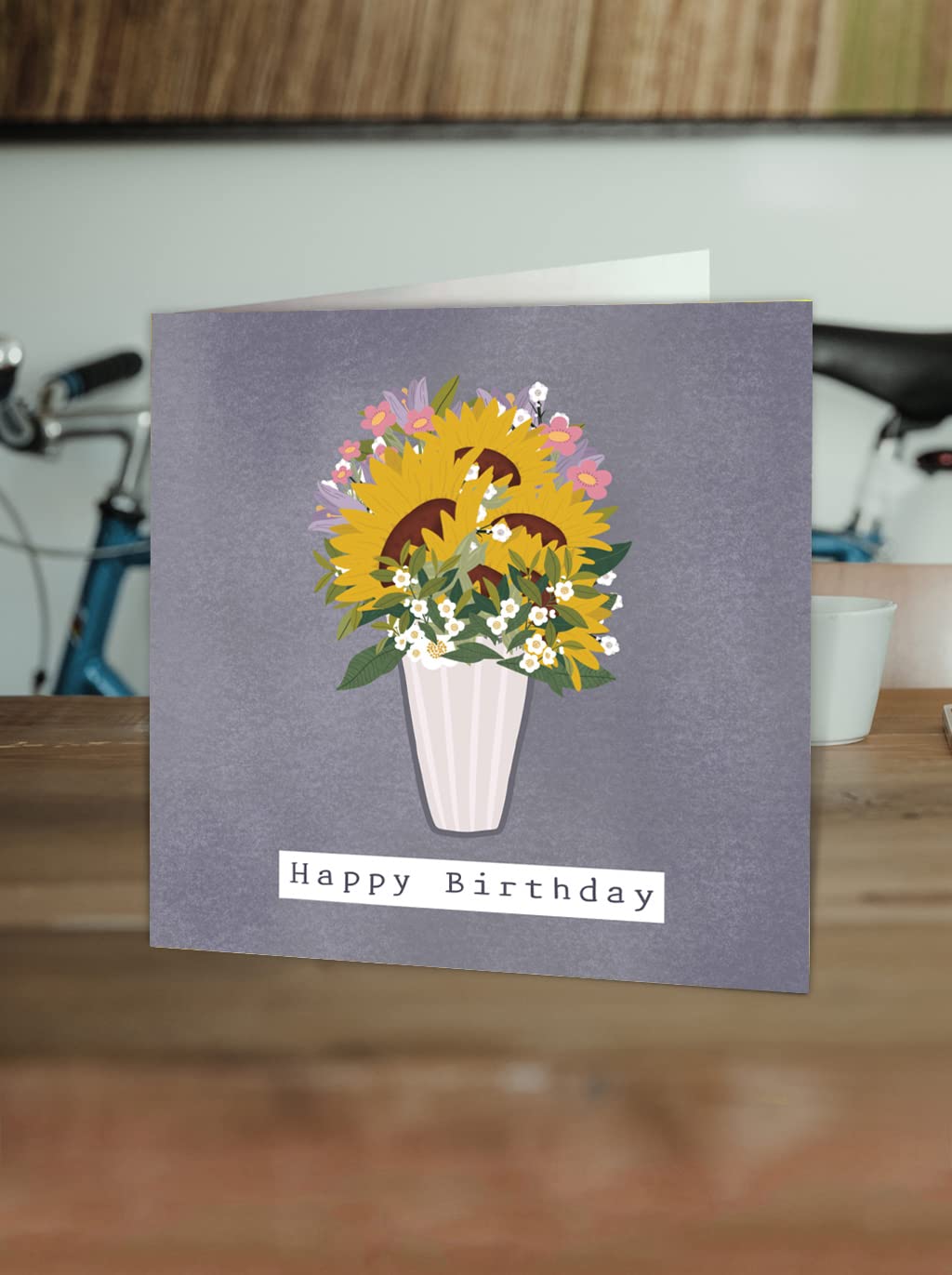Brainbox Candy - Cute Birthday Card For Mum - Pretty Floral Bouquet - 'Best Mum Ever' - The Perfect Card For A Special Mum - To Go With A Birthday Gift Present