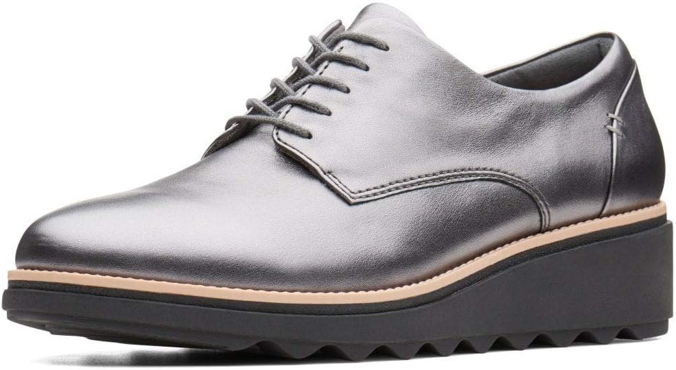 美品　clarks レースアップ　シューズ　ガンメタ　シルバー　25.5㎝ 美品 clarks レースアップ シューズ ガンメタ シルバー 25.5