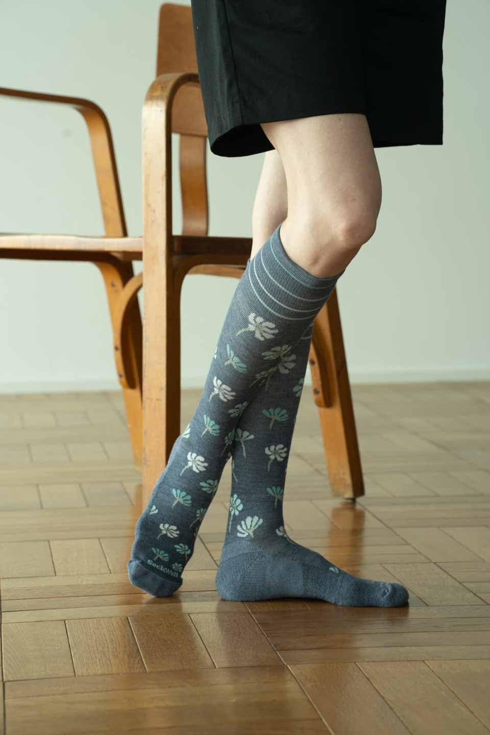Sockwell Women's Field Flower Moderate Graduated Compression Sock
