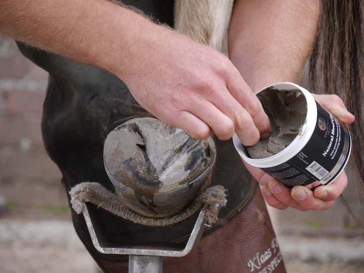 Unique-horn Natural Hoof Clay 600g | Der ultimative Schutz für die Hufe Ihres Pferdes | schützt vor Urin und Mist
