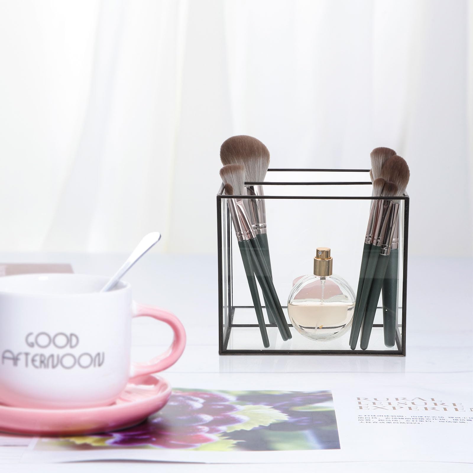 SOIMISS Boîte de Rangement pour Maquillage et Bijoux en Verre Cadre en Laiton Noir, 2 Compartiments Multifonctions pour Organiser Cosmétiques et Petits Objets sur Table, Accessoire