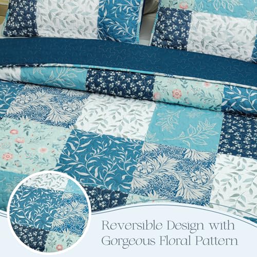 Exclusivo Mezcla Reversible Boho Quilt Set Queen Size, 3 Pieces Patchwork Navy Blue All Season Bedspreads, Ultra Soft Floral Coverlet Bedding Set with Printed Pattern (1 Quilt, 2 Pillow Shams)