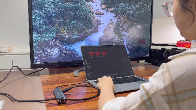 Hub USB C 8 In 1 Con HDMI 4K 60Hz, Ethernet Gigabit E Ricarica PD 100W Per MacBook IPad E Galaxy - 5