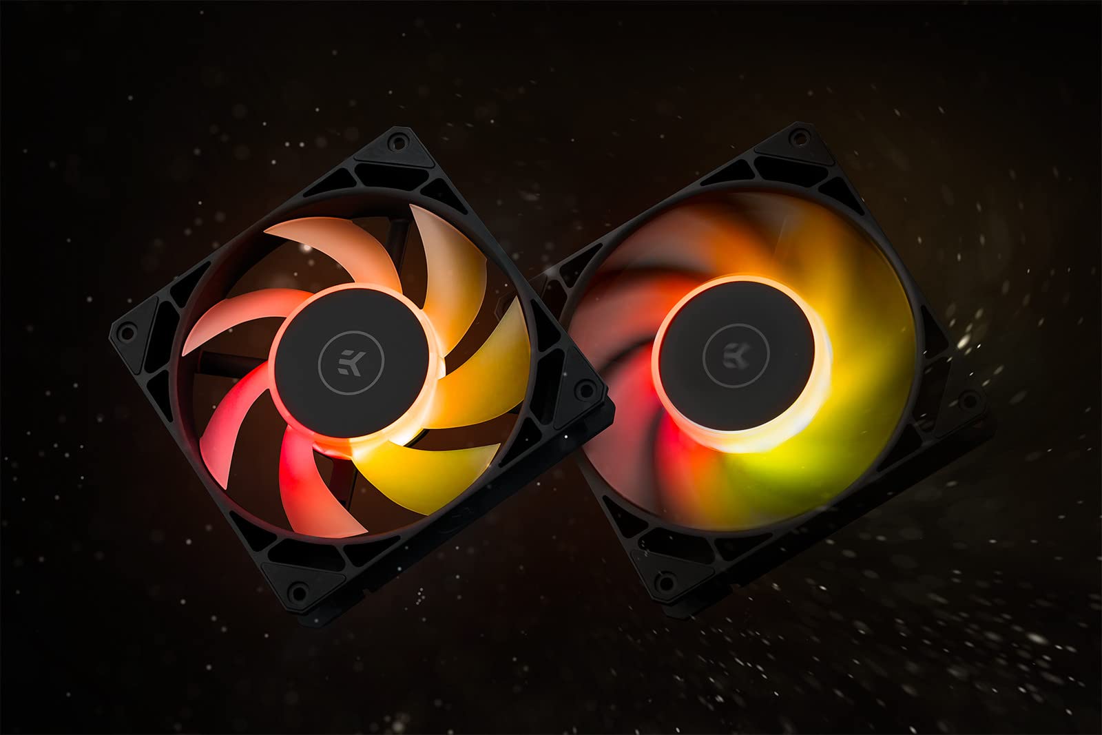 EK Loop Fan FPT 140 D-RGB 600-2000 BK 3831109897621