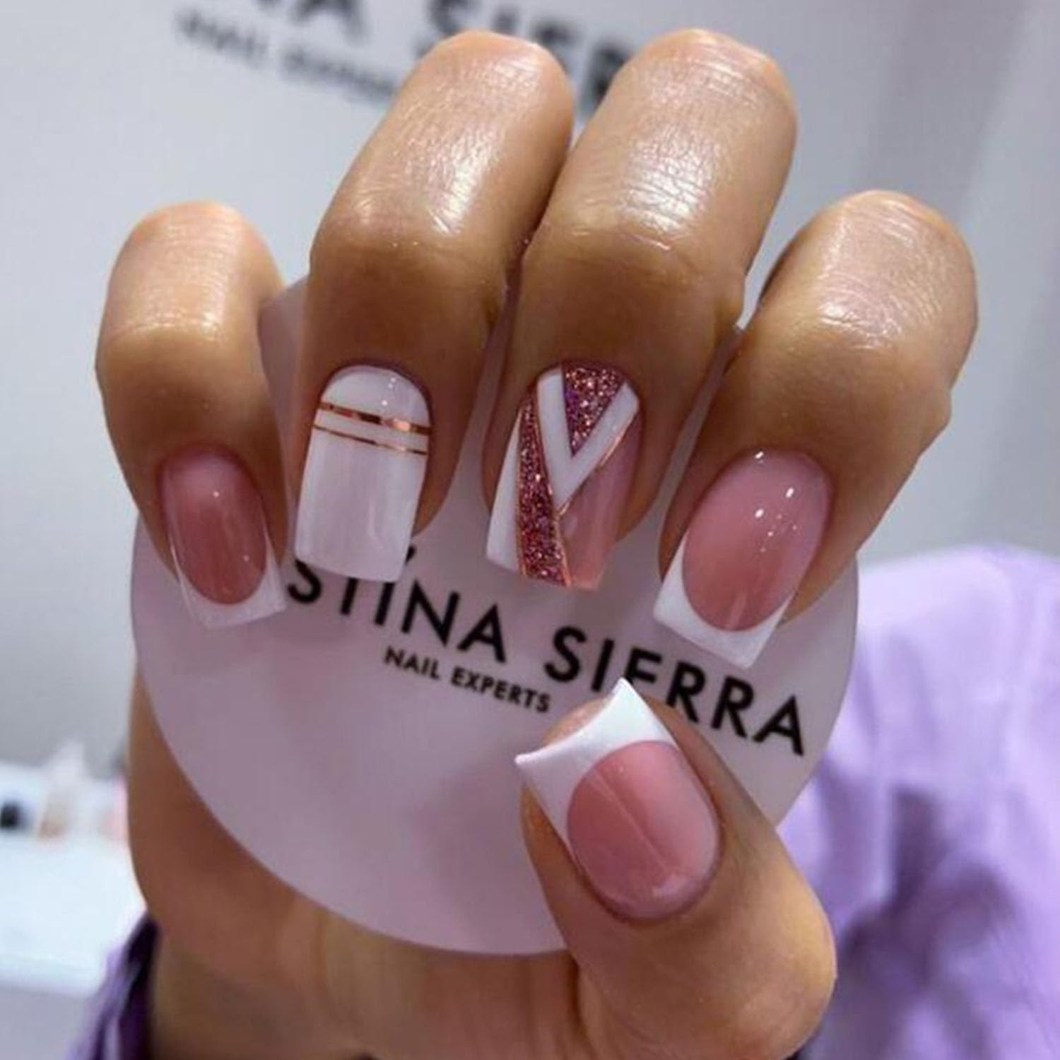 Short Press on Nails Square Fake Nails Glossy Acrylic Glue on Nails with Glitter Bling Pink Designs Glossy French False Nails Full Cover Stick on Nails Artificial Static Nails for Women 24Pcs