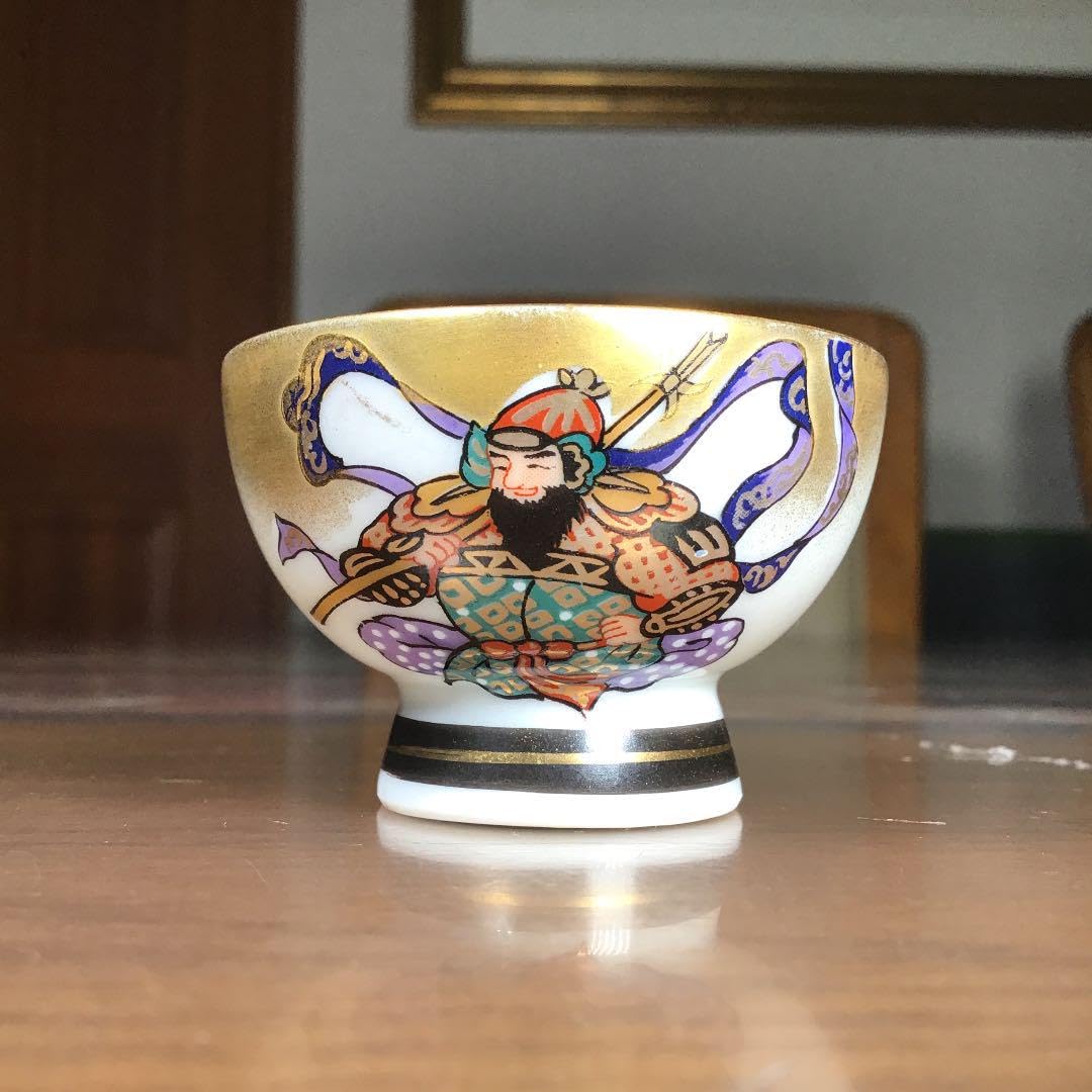 Amazon.co.jp: カワうー特価 九谷焼 栄陶 七福神 盃 5種5杯 徳利2本 