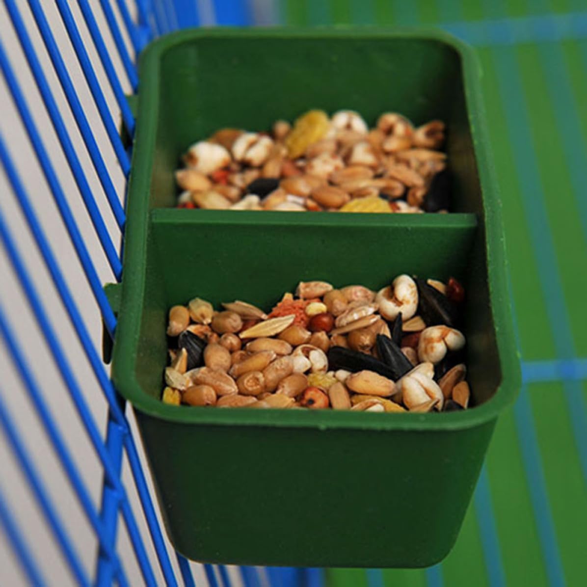 Green Plastic Birds Feeding Bowl 15pcs with Two Slot Design image 5