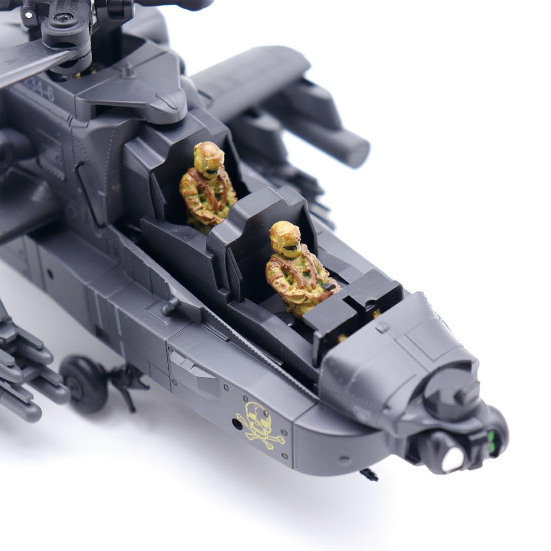 1/48 C170 RC ERA AH-64D Apache RC Elicottero RC (pilota disegnato a mano) 2,4 GHz a 6 canali Flybarless con posizionamento ottico del flusso, mantenimento dell'altezza TOF, volo indietro con un